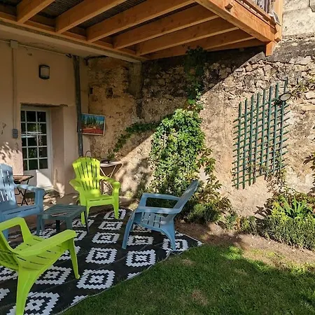 Logis Des Fees, Spa, Piscine Et Jardin * Baugé