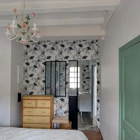 Logis Des Fees, Spa, Piscine Et Jardin Nyaraló