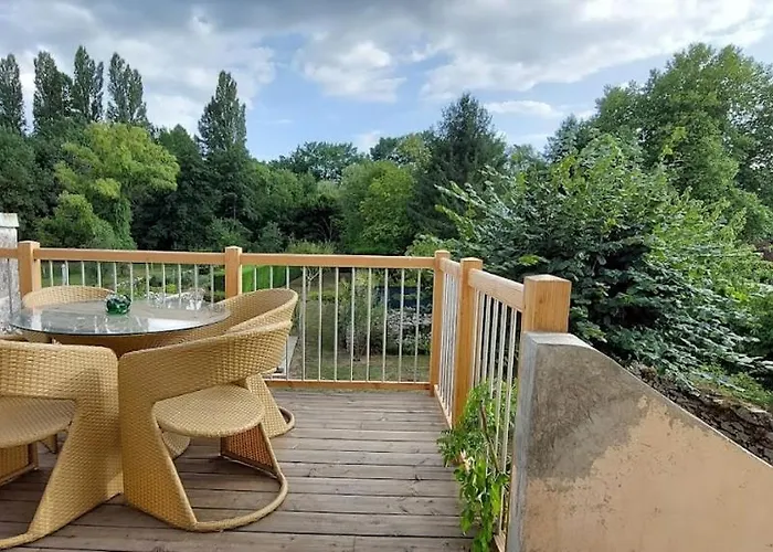 Feriehus Logis Des Fees, Spa, Piscine Et Jardin Baugé