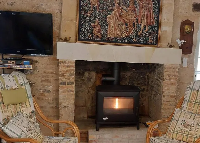 Logis Des Fees, Spa, Piscine Et Jardin Feriehus